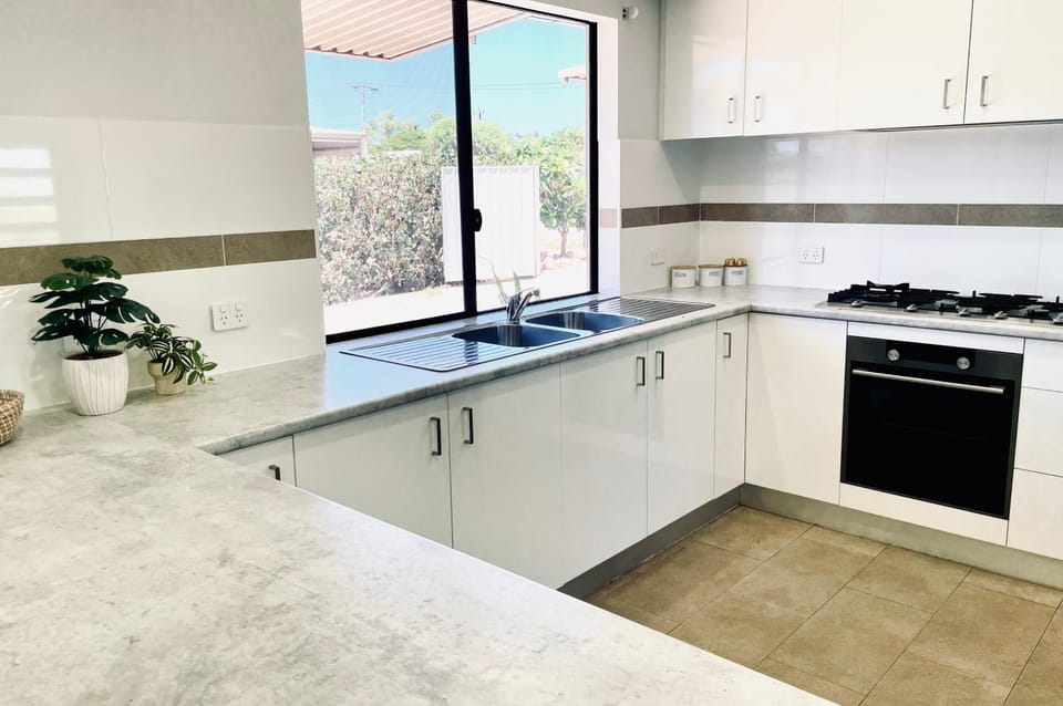 Kitchen or kitchenette, stove