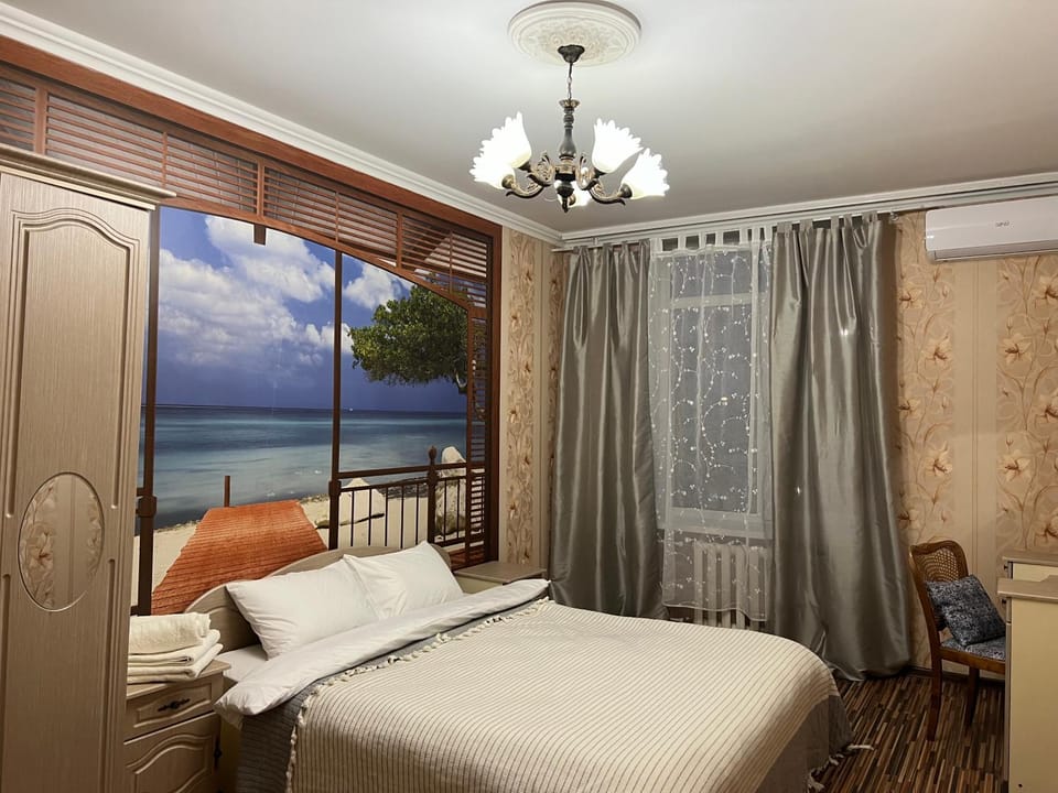 Bedroom, towels, wardrobe, air conditioner