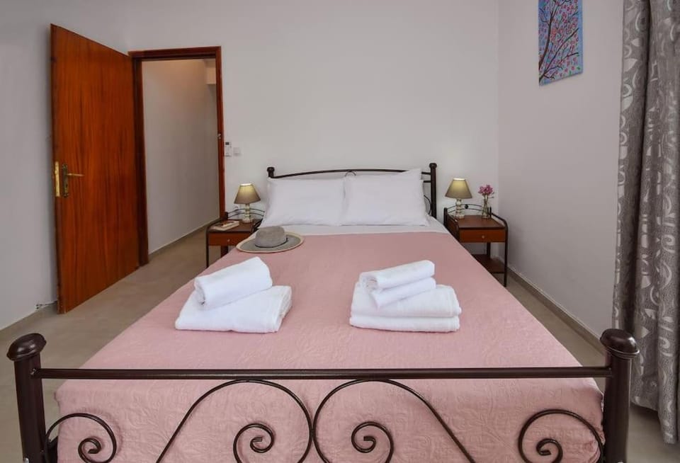 Achinos *1, Seaside, between Ierapetra & Myrtos ! Apartment in Lasithi