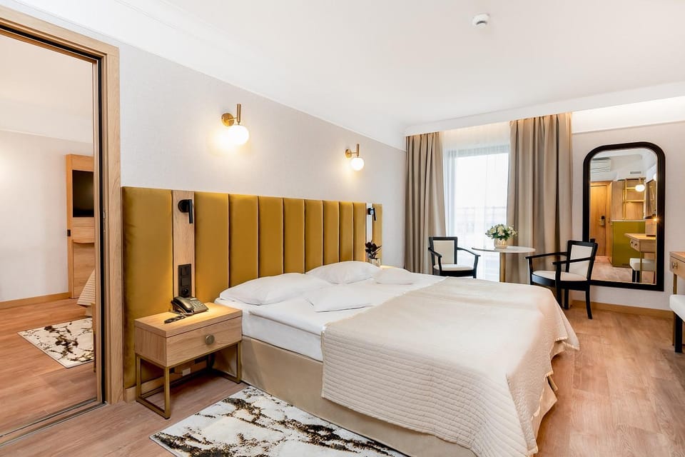 Property building, Guests, furniture