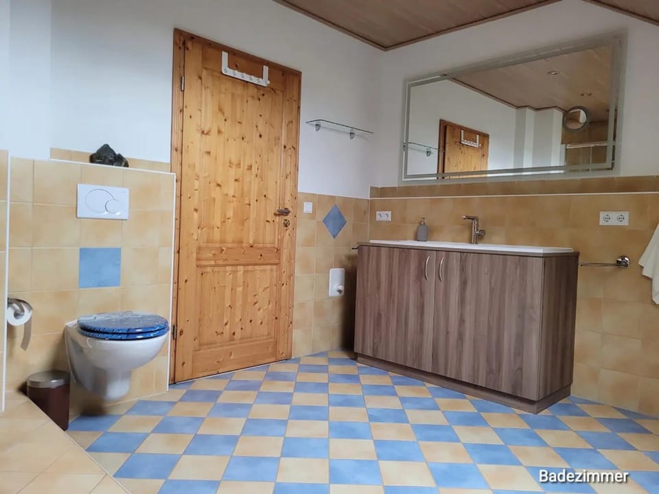 Bathroom, Living room
