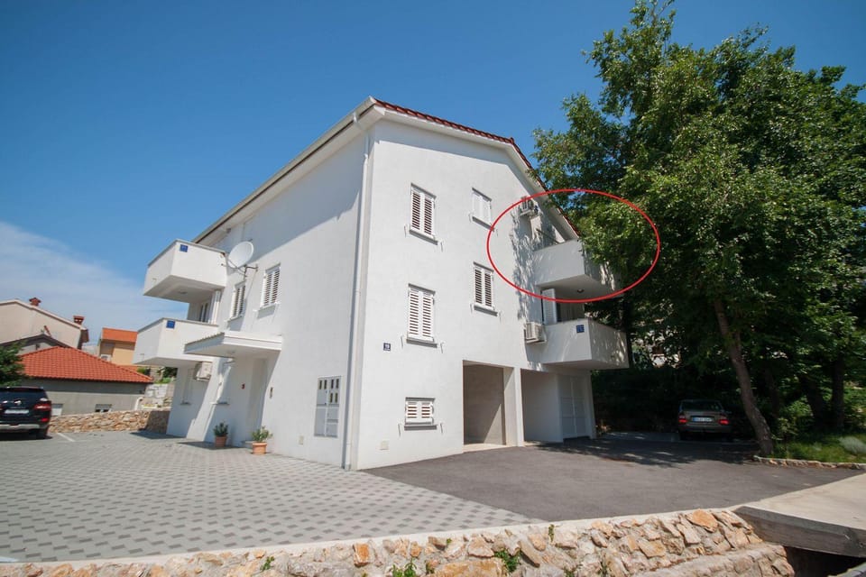 250 Meter zum 2 km langen Strand Apartment in Lika-Senj County