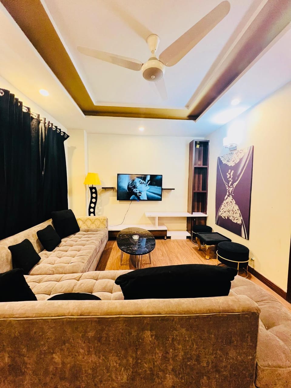 Stylish & Serene 2BHK Apt Apartment in Islamabad