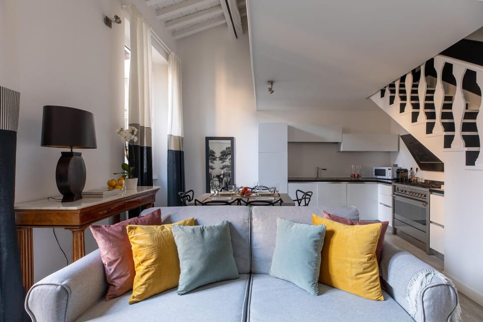 TV and multimedia, Kitchen or kitchenette, Living room