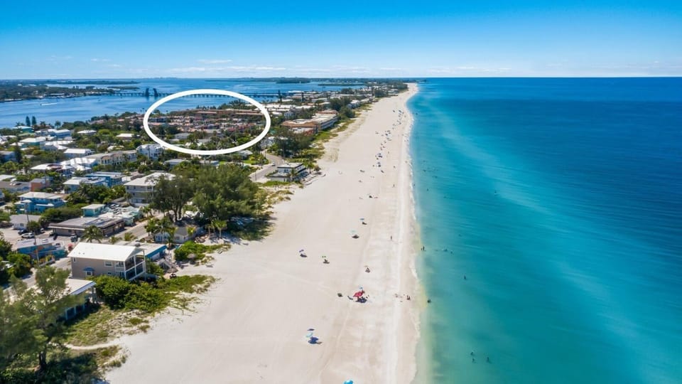 Bird's eye view, Beach