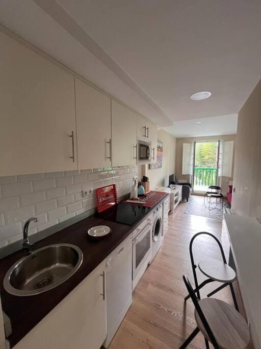 El Balcón de Bolingas Apartment in Western coast of Cantabria