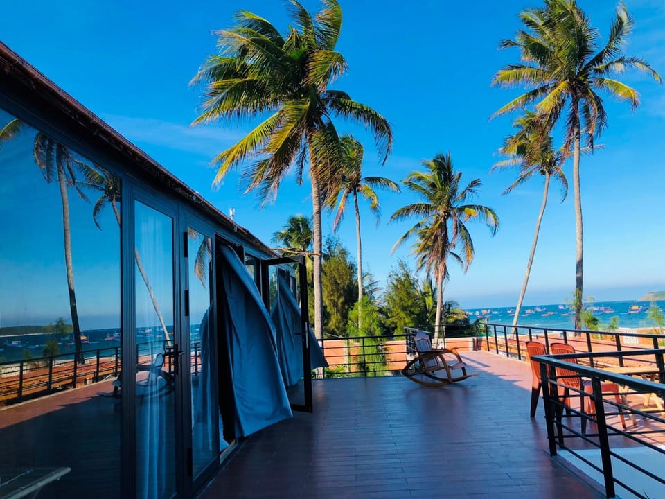 Property building, Balcony/Terrace