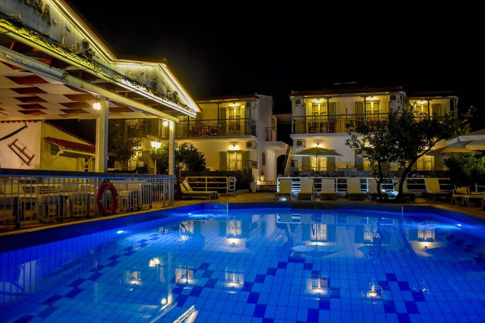 Property building, Pool view