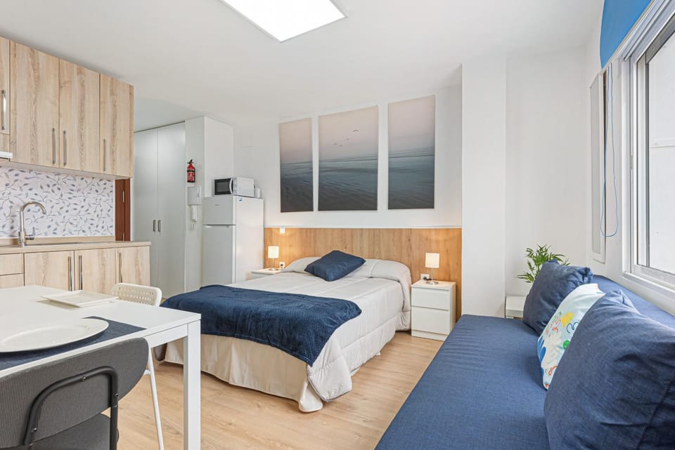 Property building, Living room, Bedroom