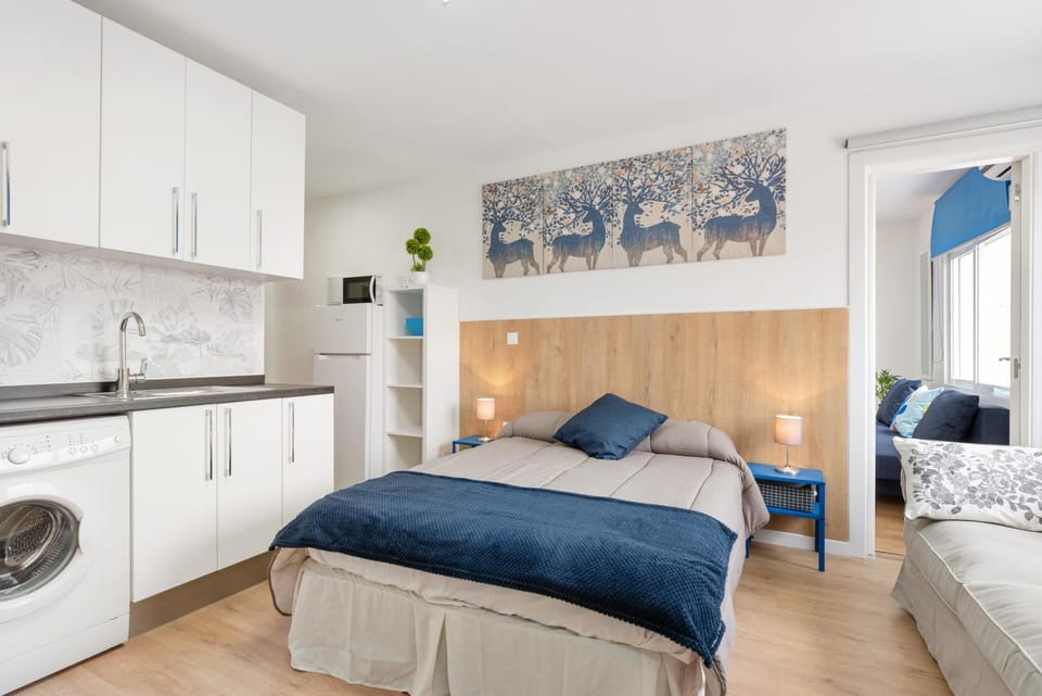 Living room, Bedroom