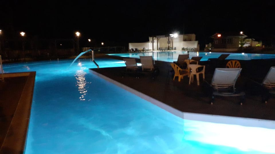 CHALET A NATURISTE Le TIKI Chalet in Le Porge