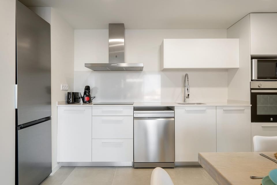 Kitchen or kitchenette, Living room