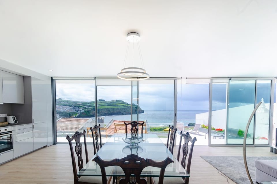 Kitchen or kitchenette, Living room, Dining area, Sea view