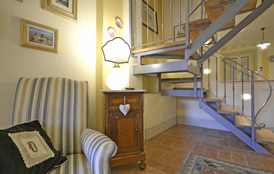 Living room, Area and facilities