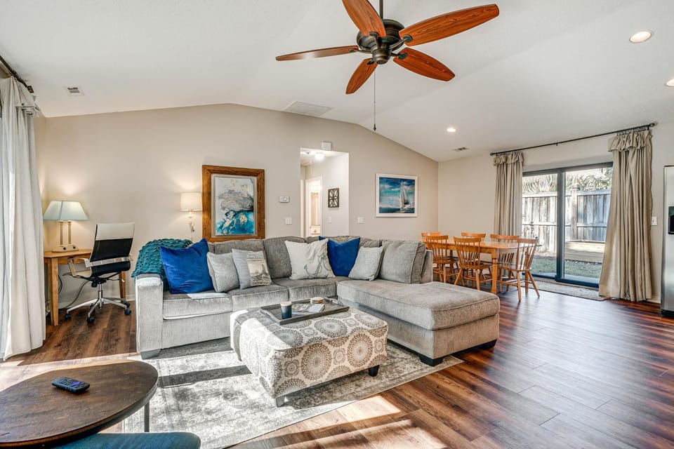 Northeast Wilmington Home ~ 5 Mi to Beach! House in Wilmington