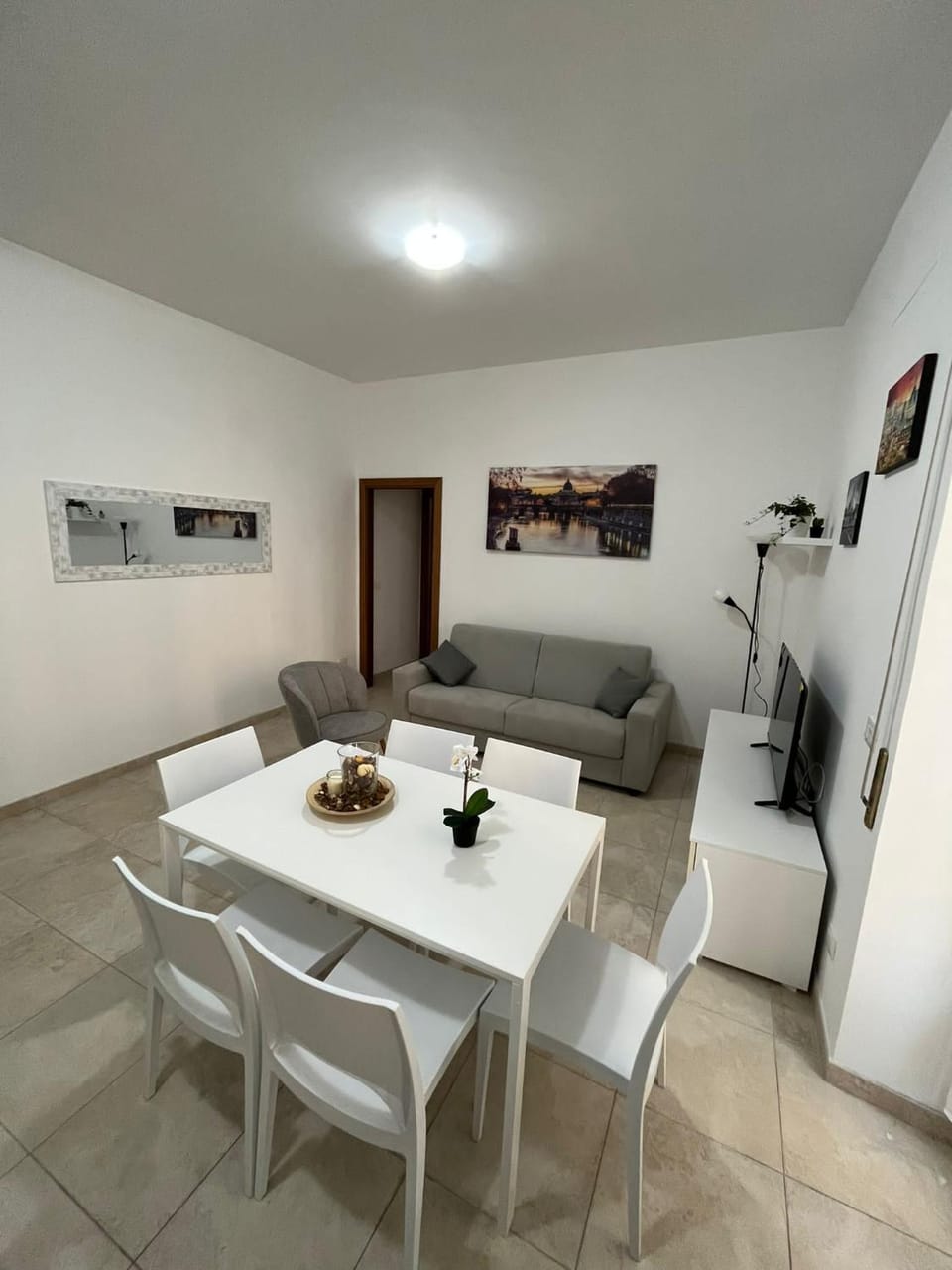 Monti Deluxe Apartment House in Rome