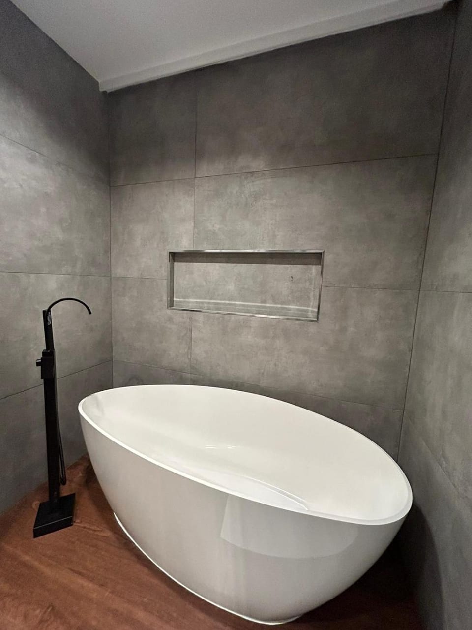 Bathroom, Bath