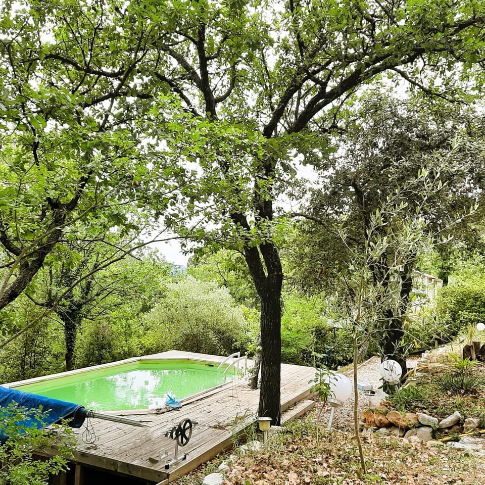 Villa 4P - Piscine privée sur terrain privé & clos 1400m2 - Au coeur de la Provence verte - Chien OK House in French Riviera