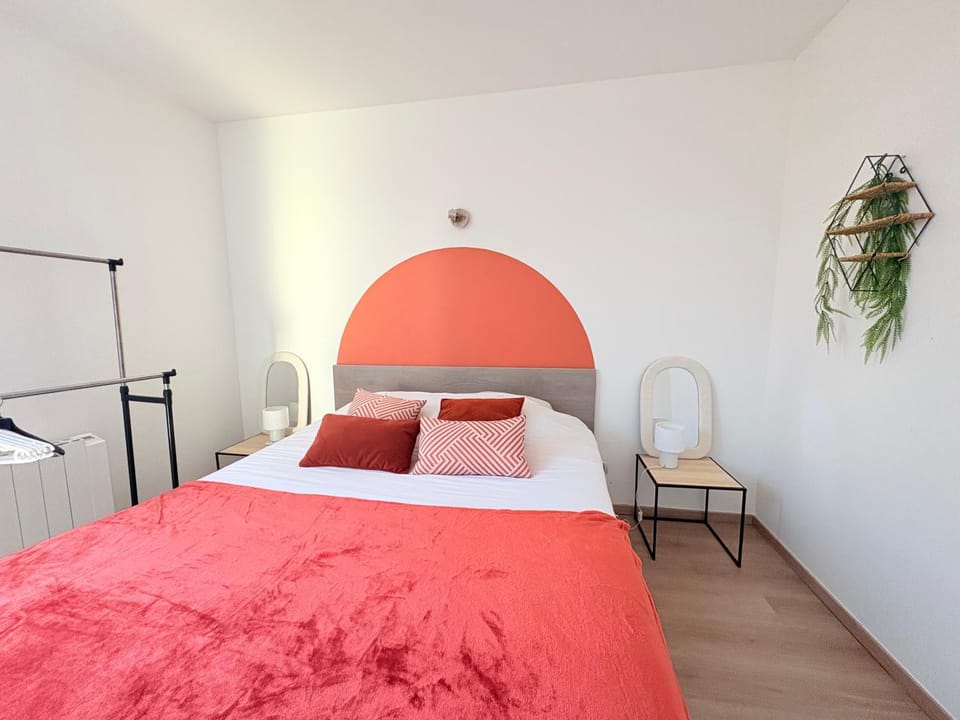 Le Mirror- hyper centre ville Apartment in Bourgogne-Franche-Comté