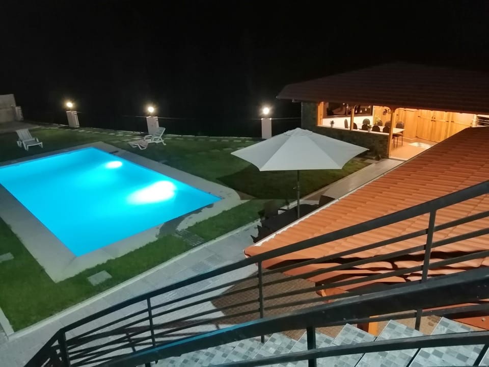 Pool view, Swimming pool