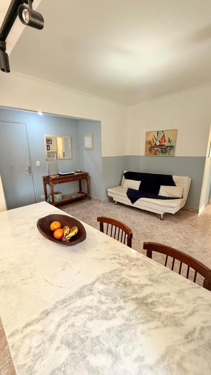 Apartamento 2 dormitórios com Wi-fi e 1 vaga de Estacionamento Apartment in State of São Paulo