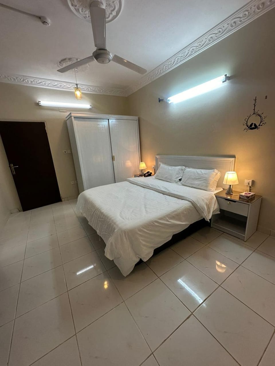 شقق مفروشة بمسابح للإيجار الشهري والسنوي Chalet in Saudi Arabia