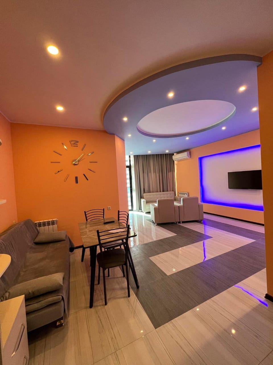 TV and multimedia, Living room, Photo of the whole room, Seating area