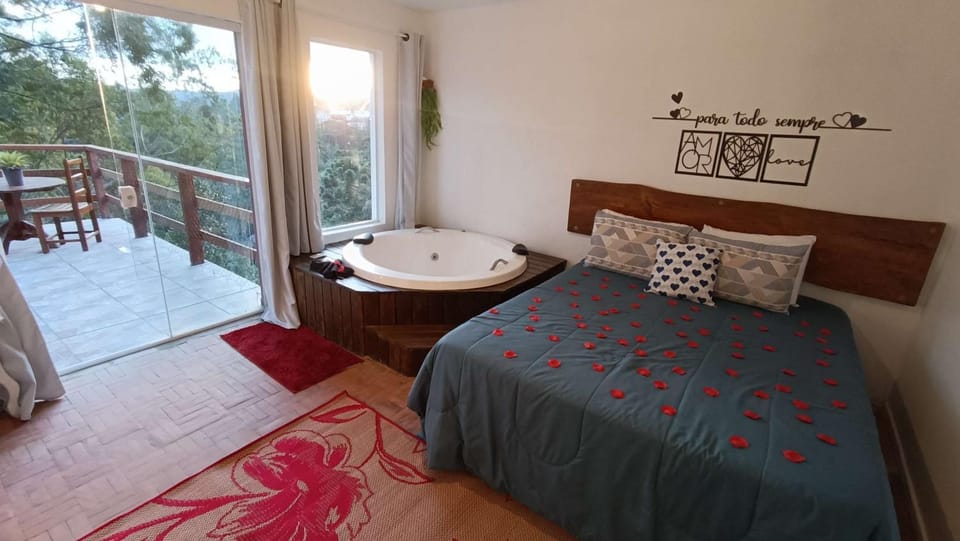 Bed, Natural landscape, View (from property/room), Balcony/Terrace, Living room, Photo of the whole room, Seating area, Dining area, Bedroom
