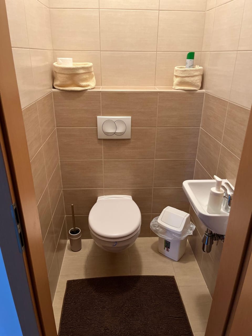 Toilet, Bathroom