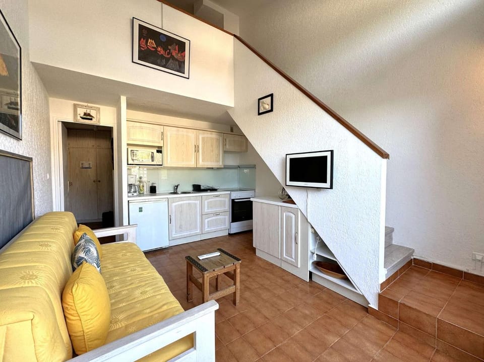 HYEVASS Studio pour 4 personnes proche de la plage des Salins situé à Hyères Apartment in La Londe-les-Maures