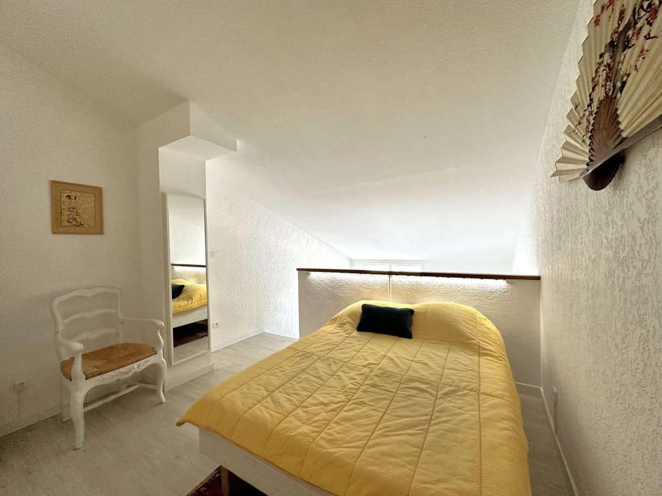 HYEVASS Studio pour 4 personnes proche de la plage des Salins situé à Hyères Apartment in La Londe-les-Maures