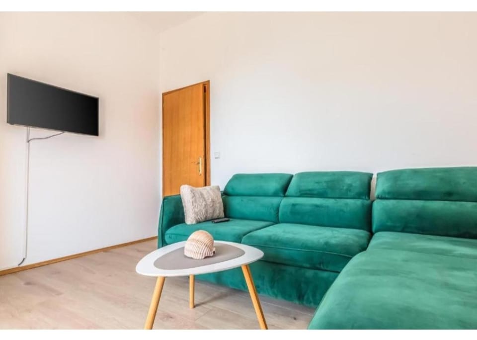Sea view Jagoda apartment 1 Apartment in Split-Dalmatia County
