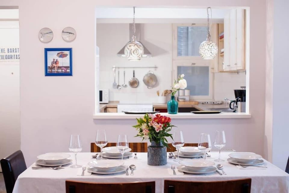Stylish and comfy apartment for 6 guests Apartment in Budapest