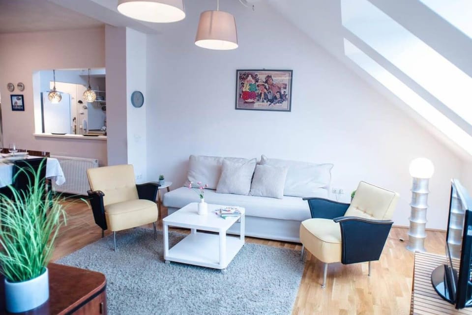 Stylish and comfy apartment for 6 guests Apartment in Budapest