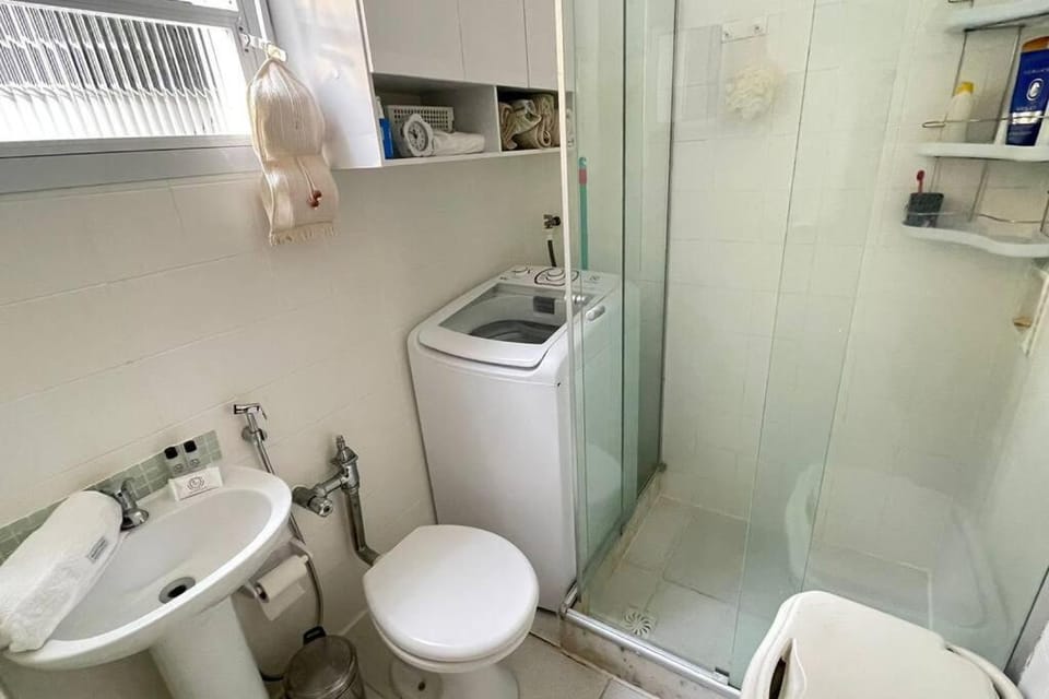 Shower, Bathroom, washing machine