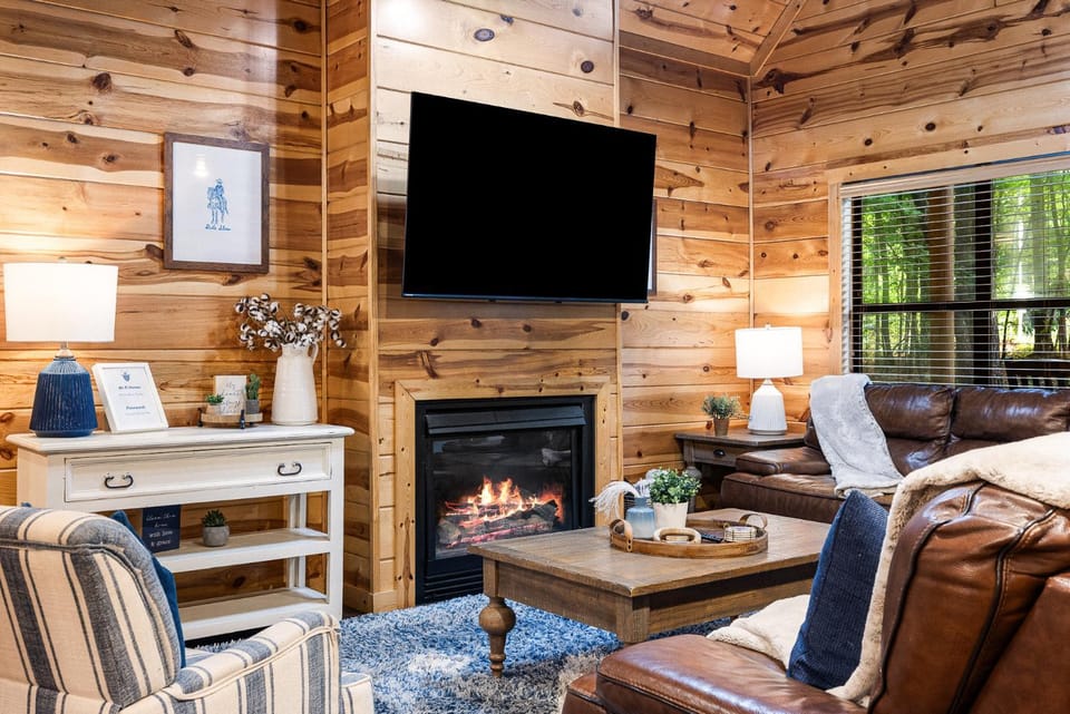 TV and multimedia, View (from property/room), Living room, fireplace