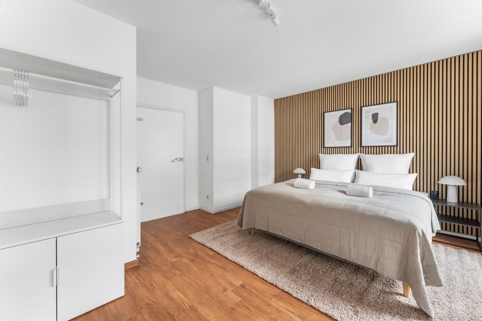 Bed, Photo of the whole room, Bedroom, wardrobe