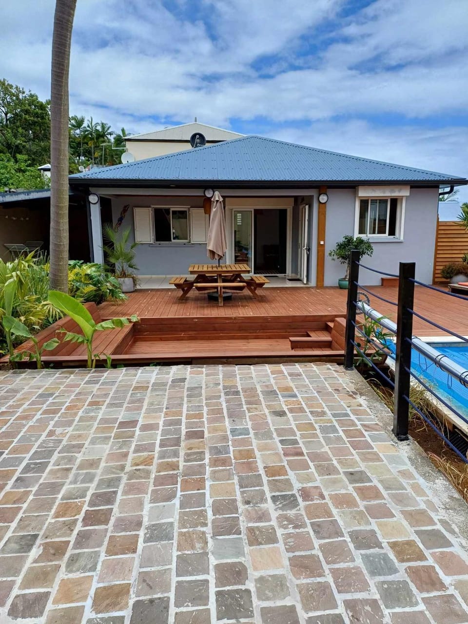 Property building, Patio