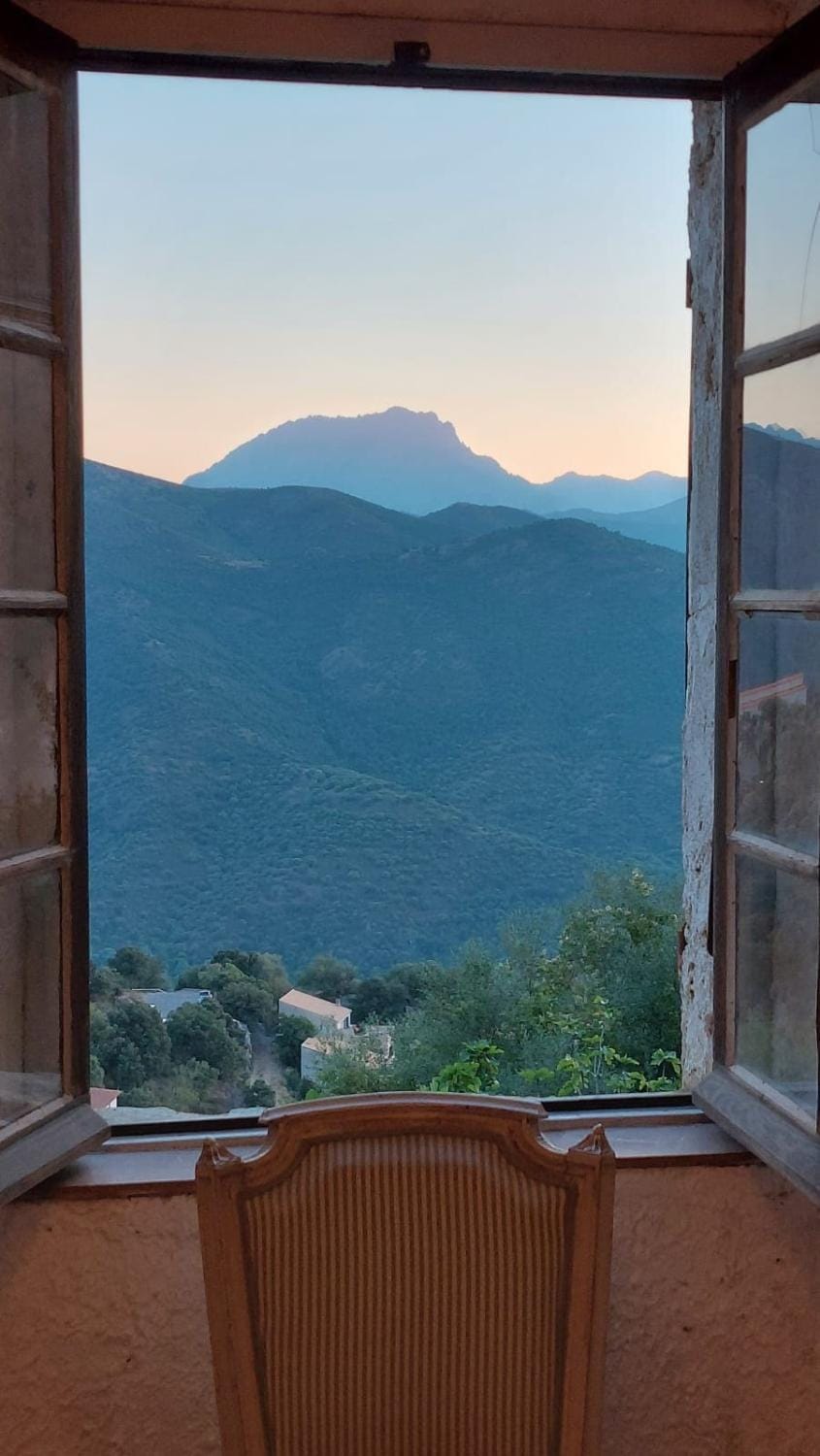 Day, Natural landscape, View (from property/room), Balcony/Terrace, Mountain view