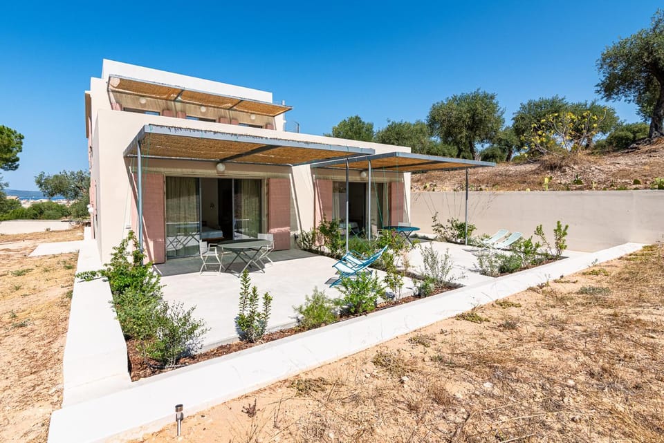 Property building, Garden view
