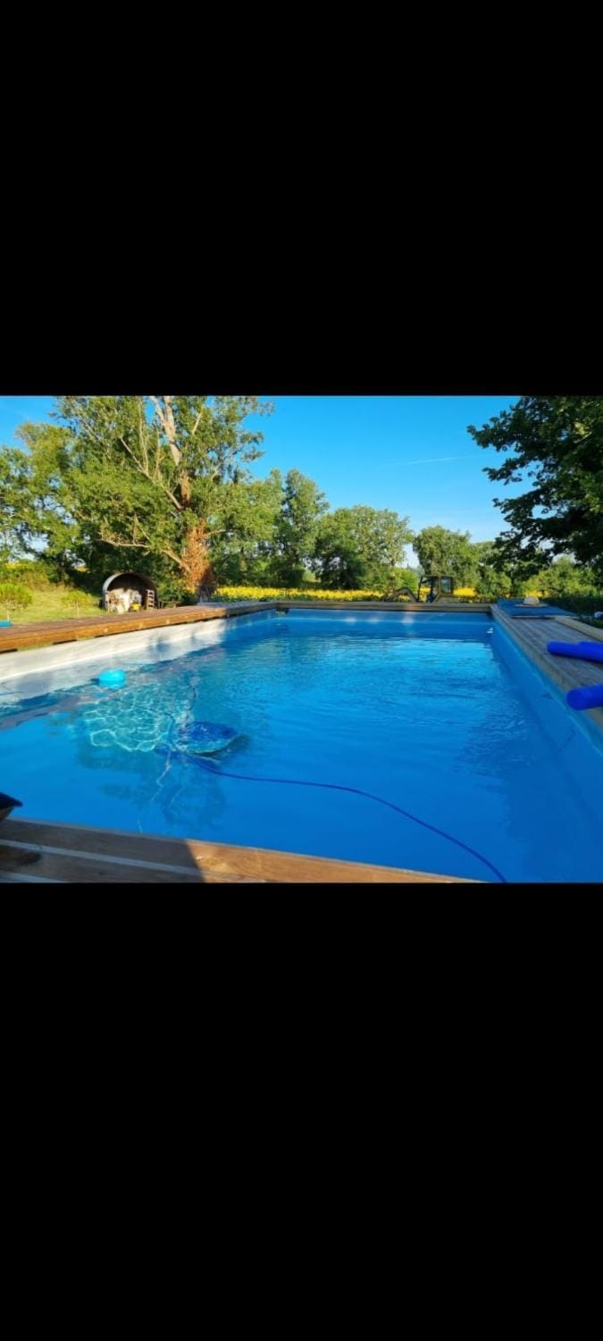 Maison de Charme en pierre - Piscine Privée- Dordogne House in Occitanie
