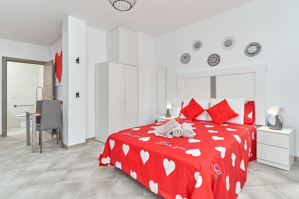 Living room, Bedroom