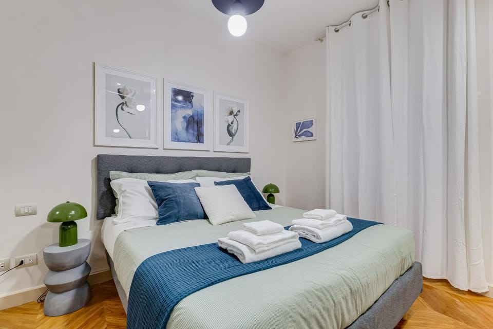 BDC - Platinum 2Bdr apt at Spanish Steps Apartment in Rome
