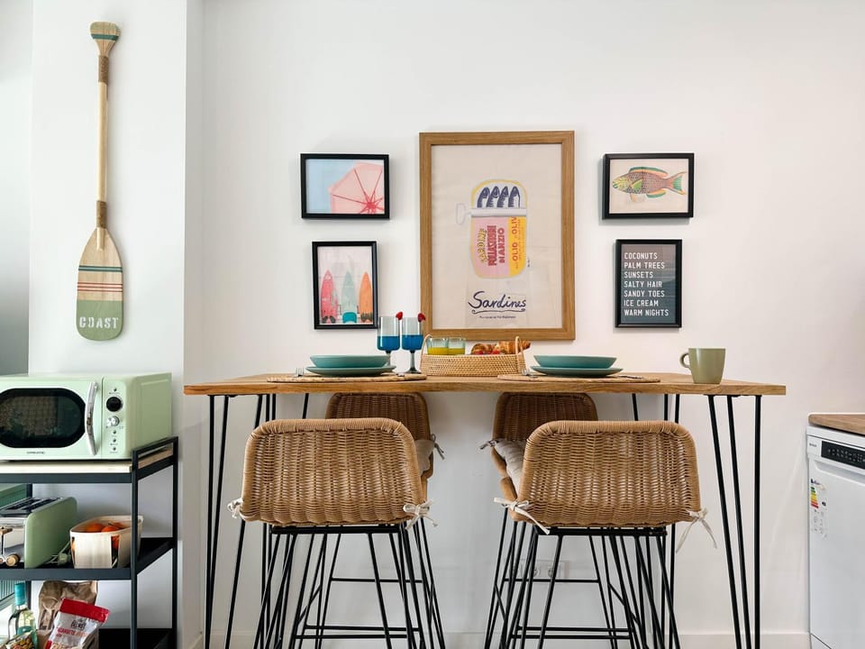 Living room, kitchen