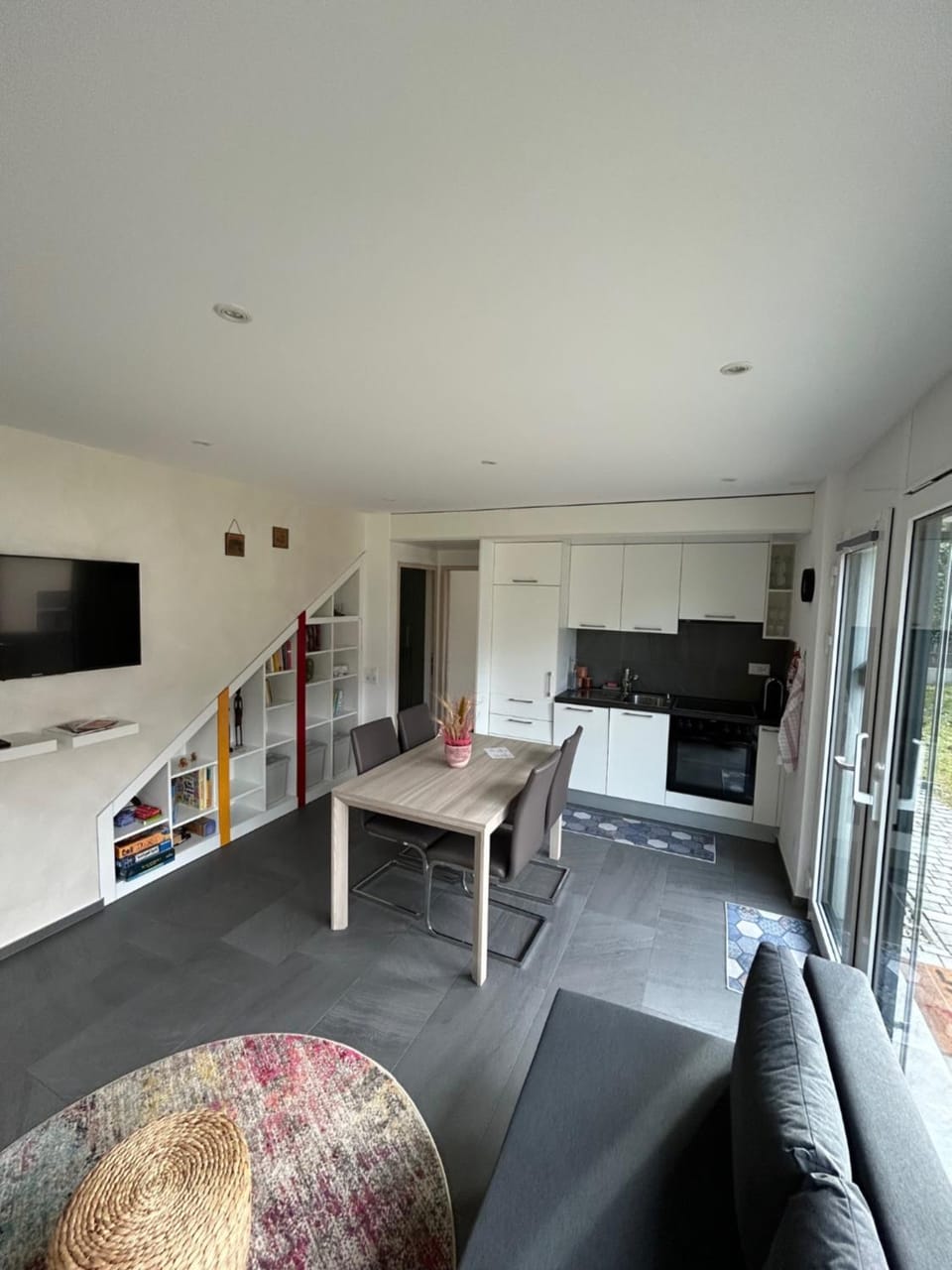 Kitchen or kitchenette, Living room