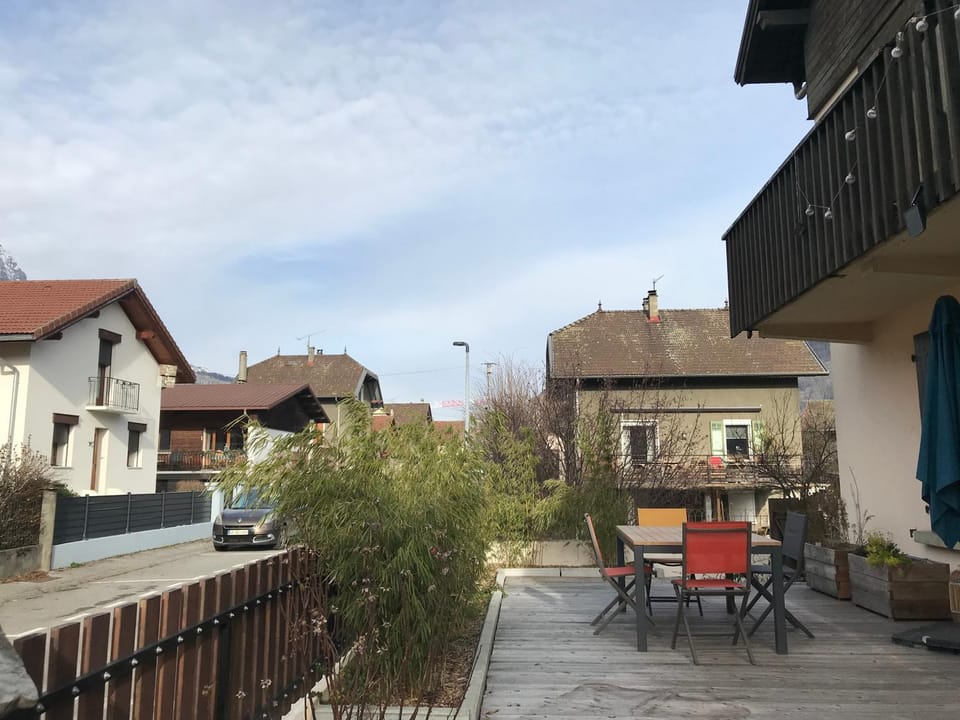 Garden, Balcony/Terrace
