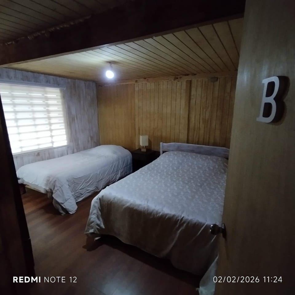 HOSTAL CARHUELLO Bed and Breakfast in Pucon