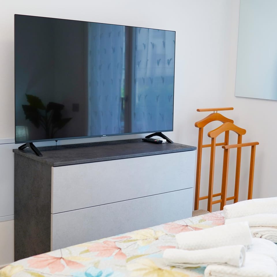 TV and multimedia, Evening entertainment, Bedroom