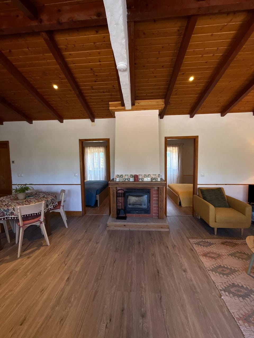 A Casa Amarela Guesthouse Bed and Breakfast in Coimbra District, Portugal