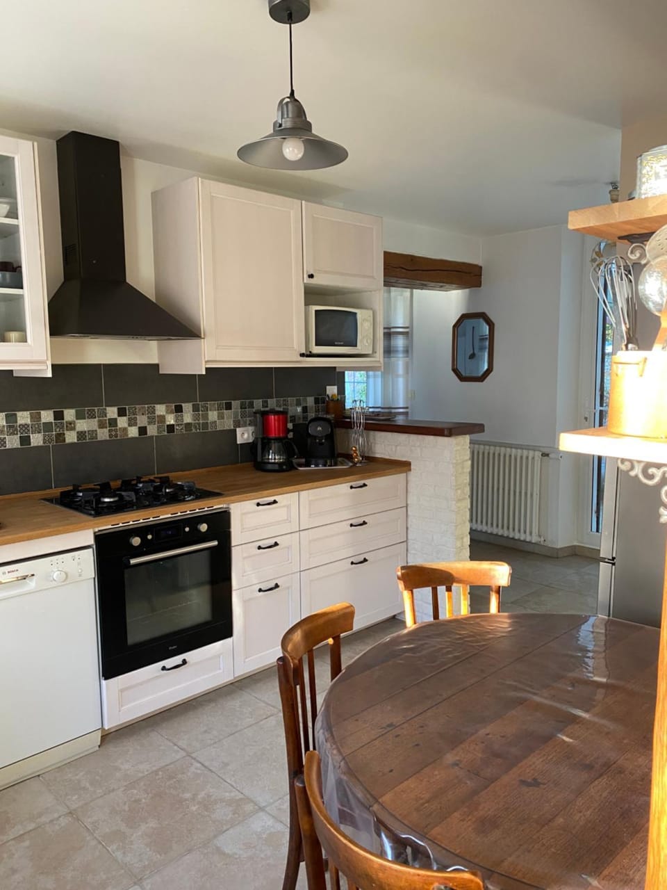 Kitchen or kitchenette, Dining area, dishwasher, minibar, pet friendly, stove, toaster